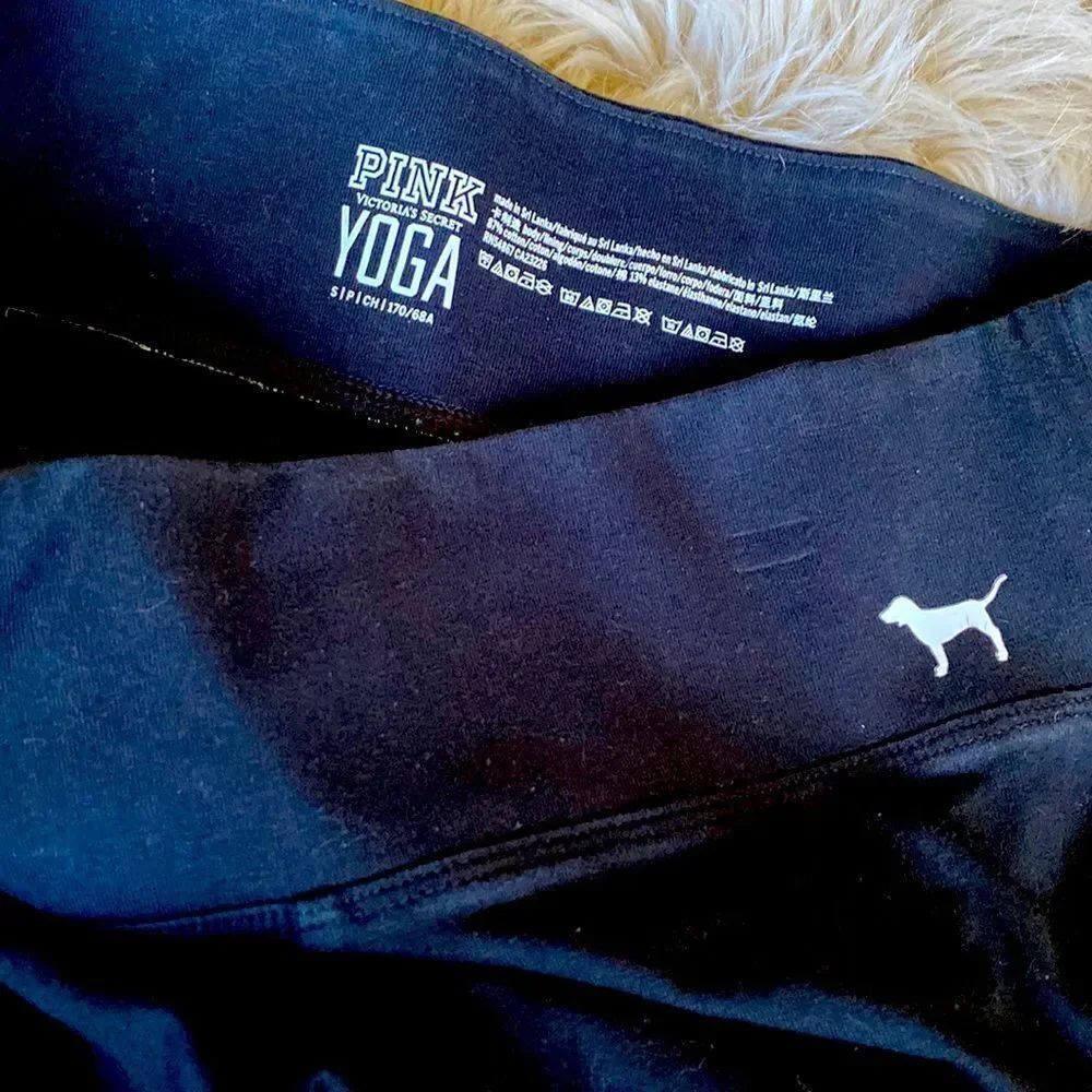 Victoria’s Secret PINK yoga black pants Small
